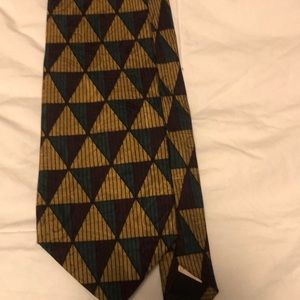 Ferrel Reed 100% silk tie